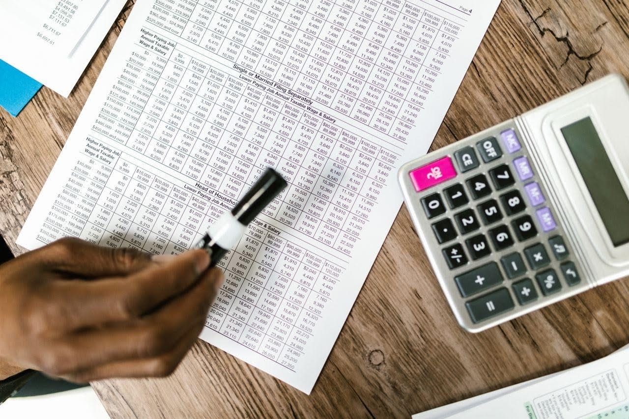 Top 5 Signs Your Business Has Outgrown DIY Bookkeeping